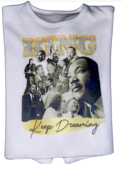 Sweatshirt Season ~King, Keep Dreaming Crop Sweatshirt